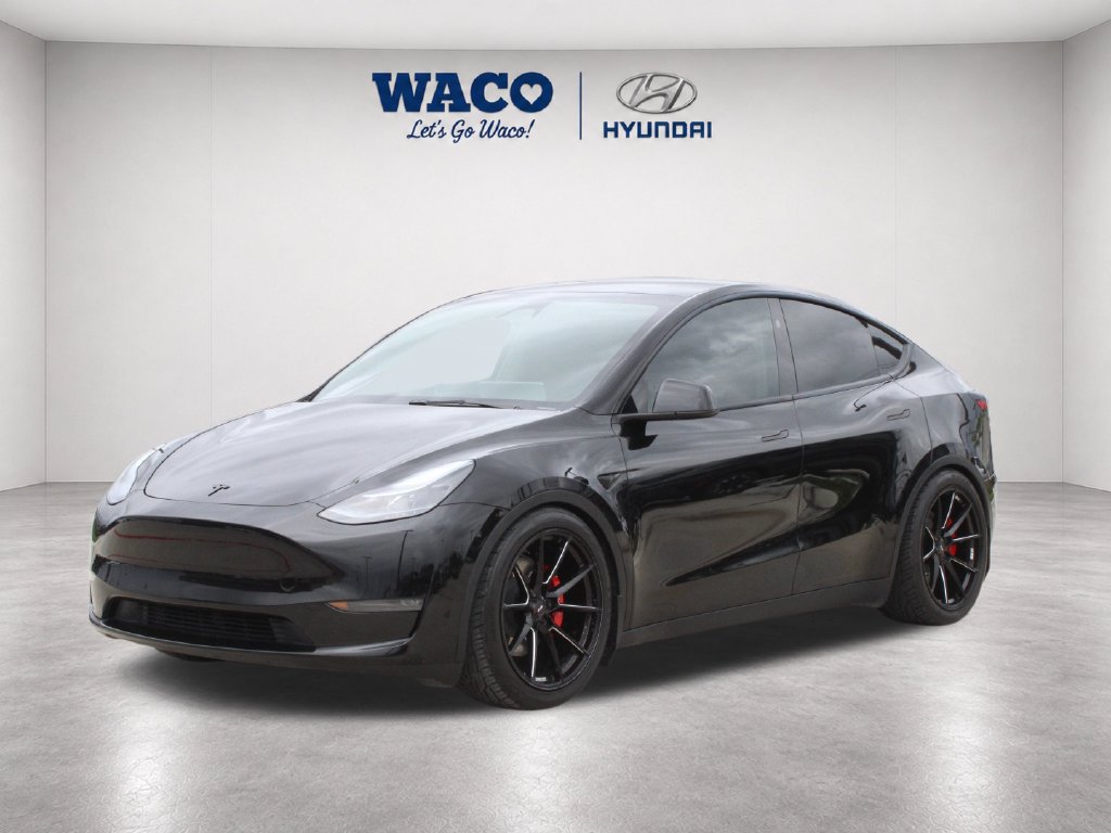 Used 2024 Tesla Model Y Performance AWD/4WD image 3