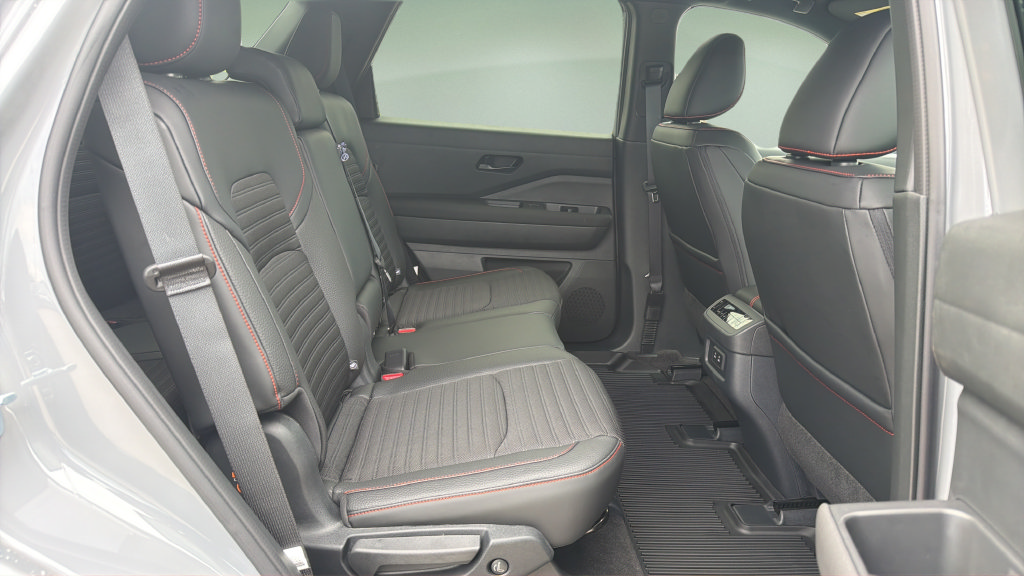 New 2026 Nissan Pathfinder Rock Creek AWD/4WD image 17