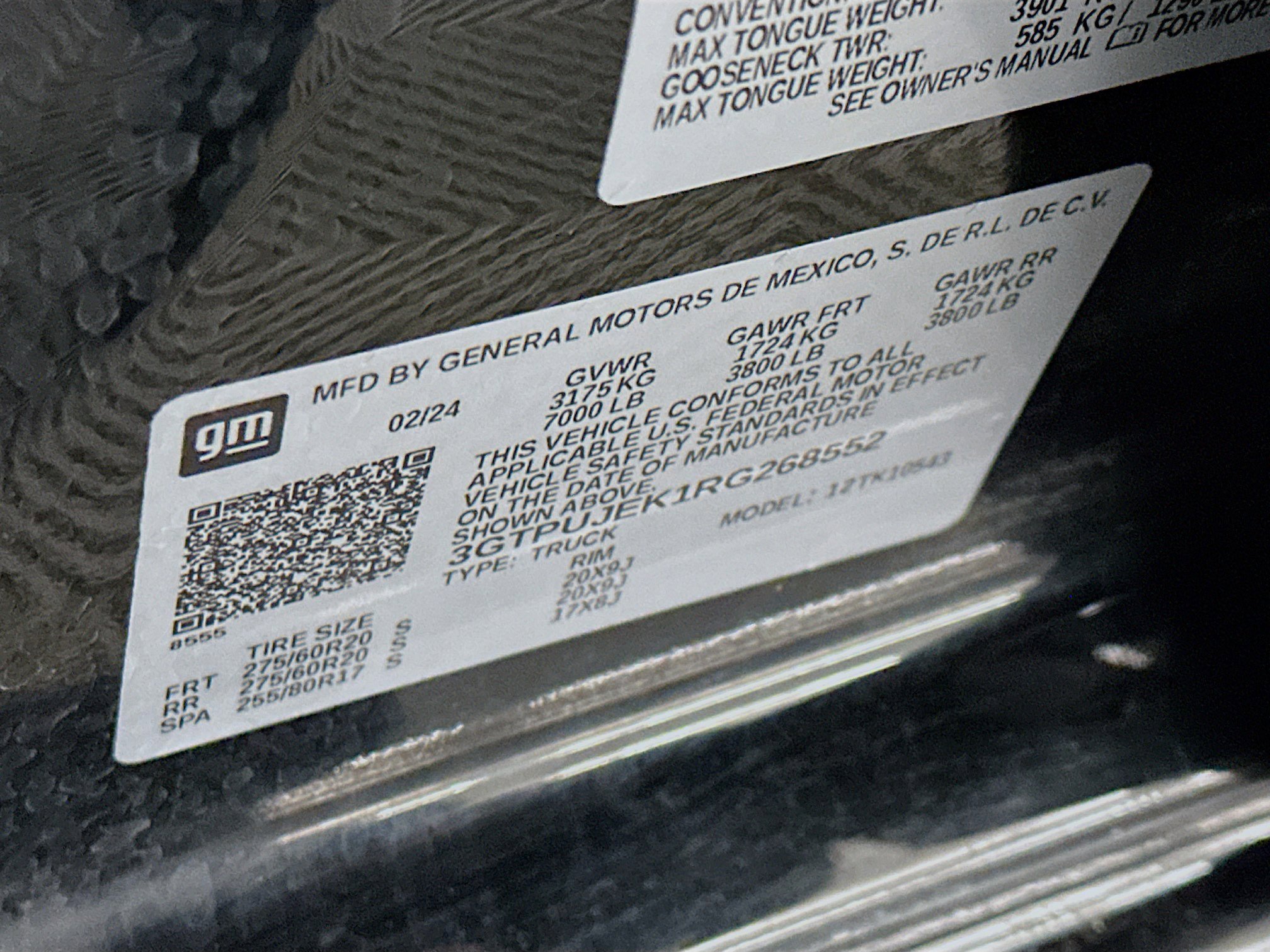 Used 2024 GMC Sierra 1500 Elevation image 12