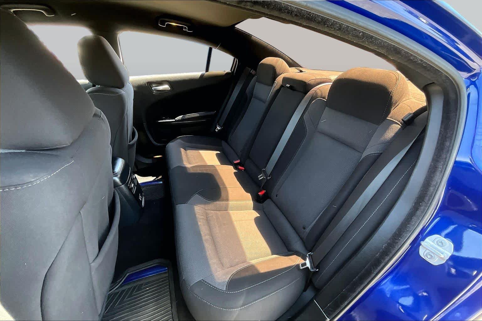 Used 2022 Dodge Charger SXT w/ Blacktop Package RWD image 19