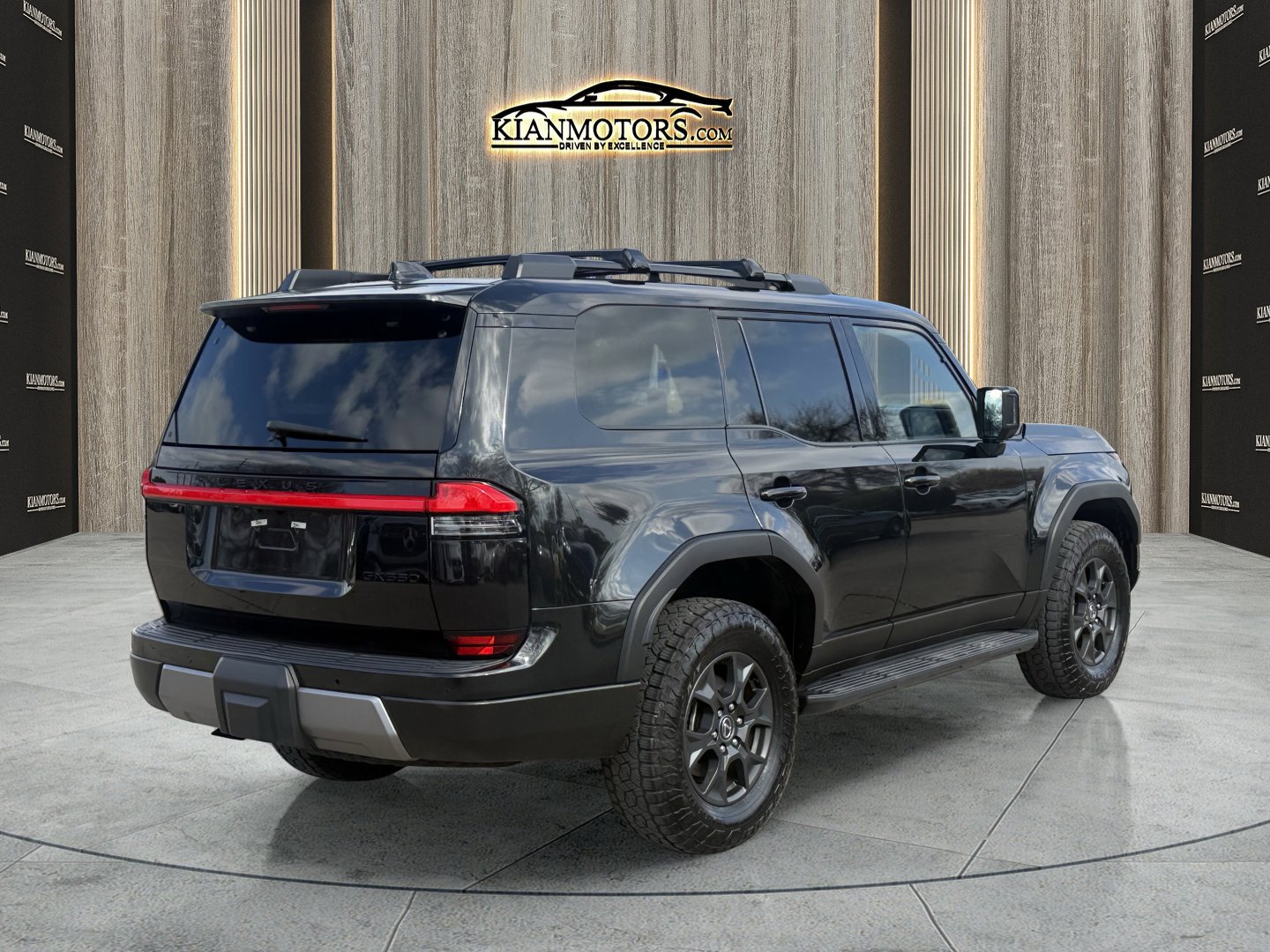 Used 2024 Lexus GX 550 image 7