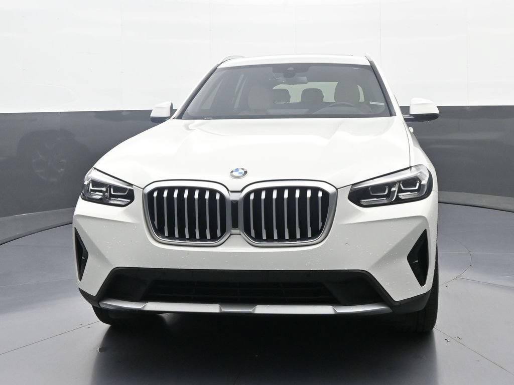 Used 2024 BMW X3 xDrive30i w/ Premium Package w/ZPA AWD/4WD image 2