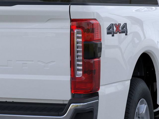 New 2026 Ford F350 XLT w/ XLT Premium Package AWD/4WD image 22