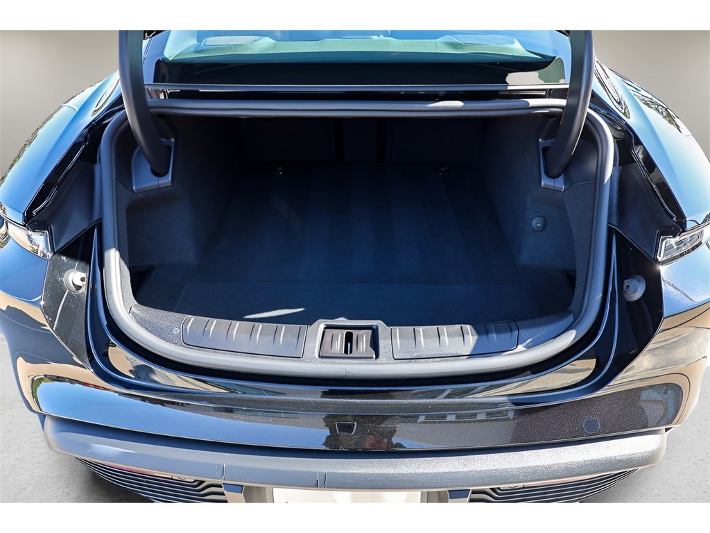 Used 2022 Porsche Taycan image 22