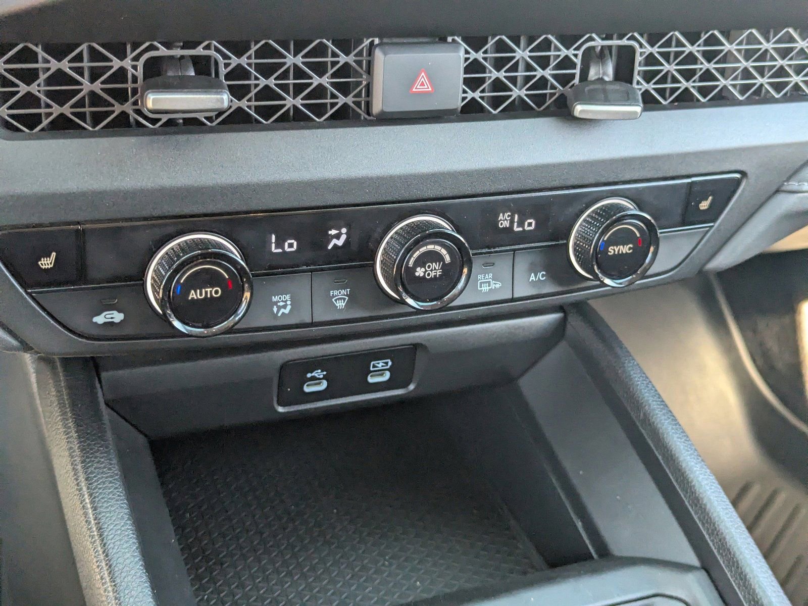 Used 2025 Honda Accord SE image 29