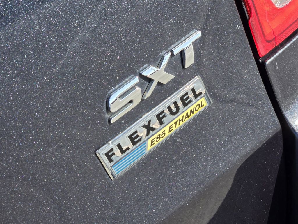 Used 2014 Dodge Grand Caravan SXT FWD image 9