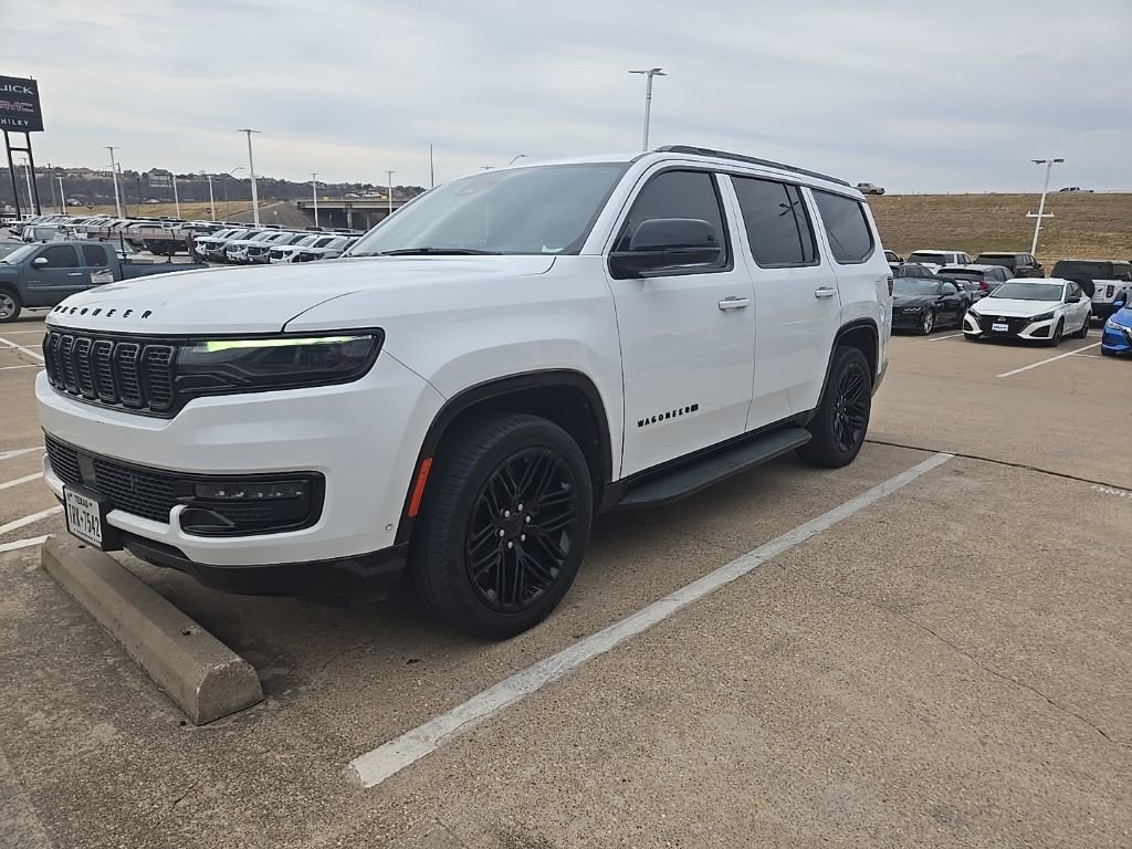 Used 2023 Jeep Wagoneer Series II image 1