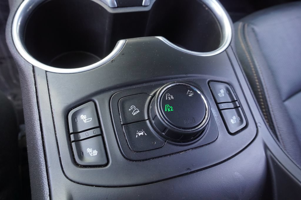 Certified 2021 GMC Terrain SLT AWD/4WD image 19