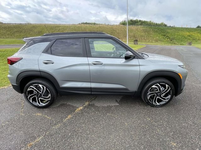 New 2026 Chevrolet TrailBlazer RS w/ Convenience Package AWD/4WD image 8