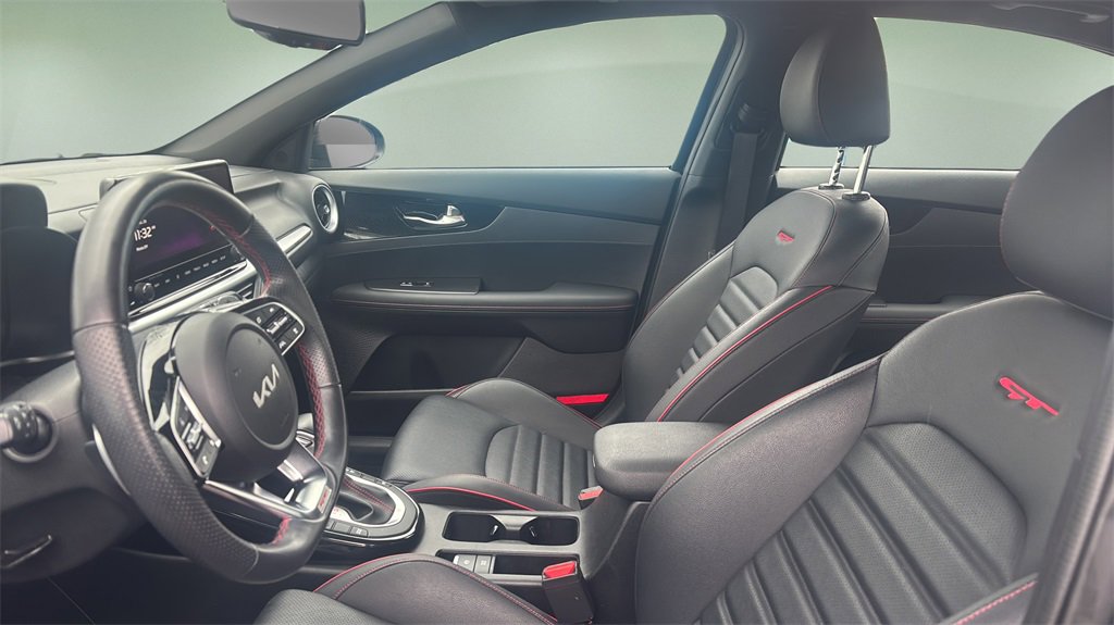 Used 2024 Kia Forte GT w/ GT2 Package image 16