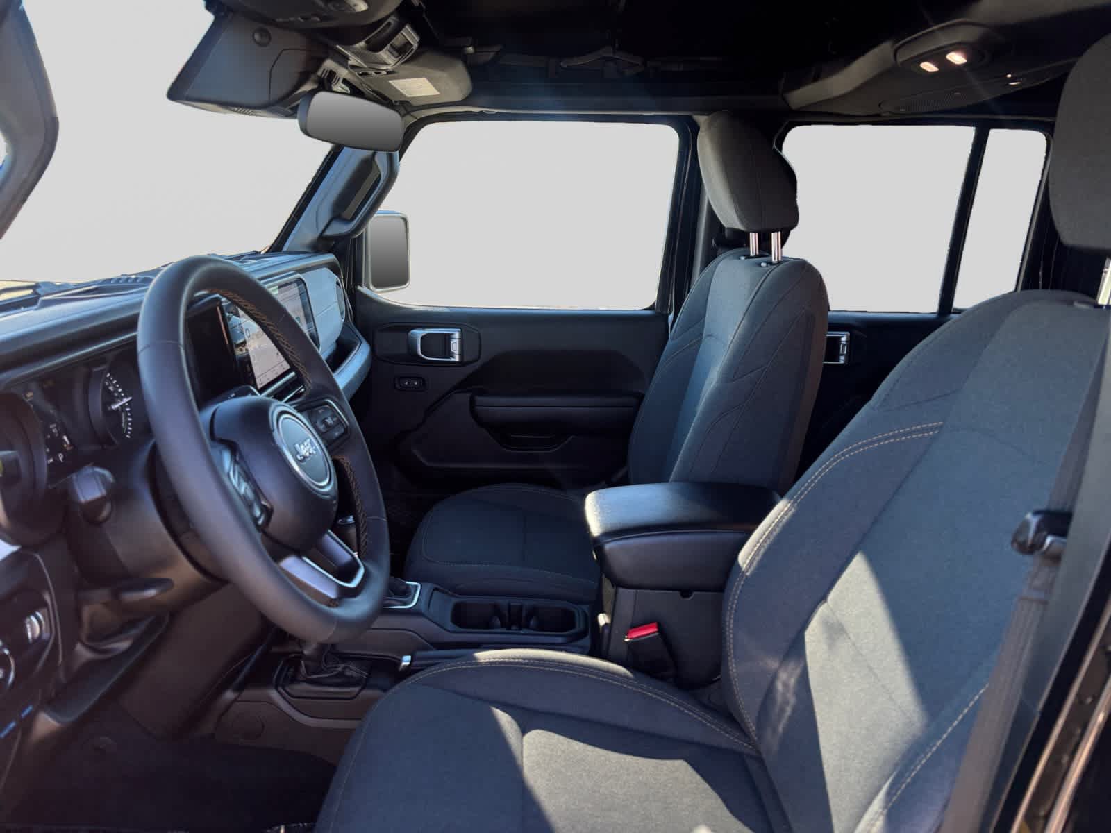 Used 2024 Jeep Wrangler Unlimited w/ Convenience Group AWD/4WD image 10