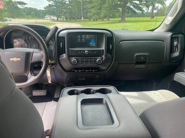 Used 2016 Chevrolet Silverado 3500 W/T w/ WT Convenience Package AWD/4WD image 23