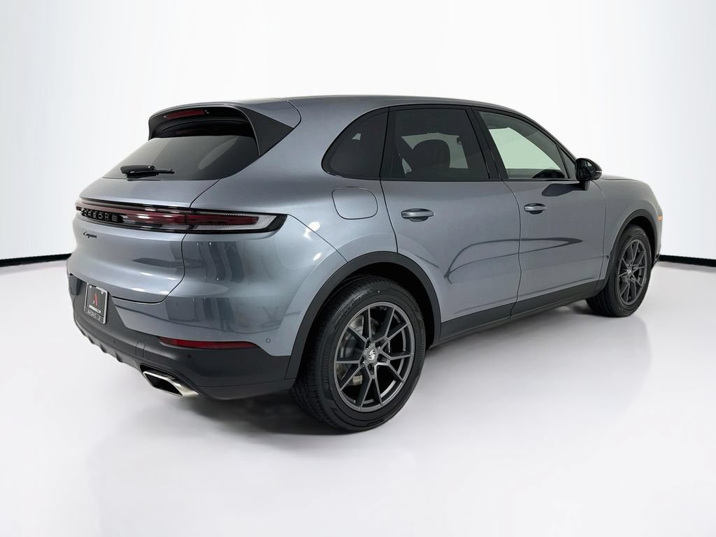 New 2026 Porsche Cayenne AWD/4WD image 9