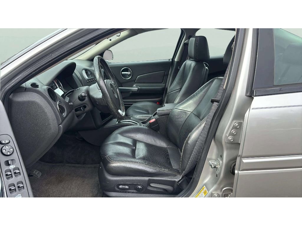 Used 2006 Pontiac Grand Prix w/ Sun And Sound Package image 11