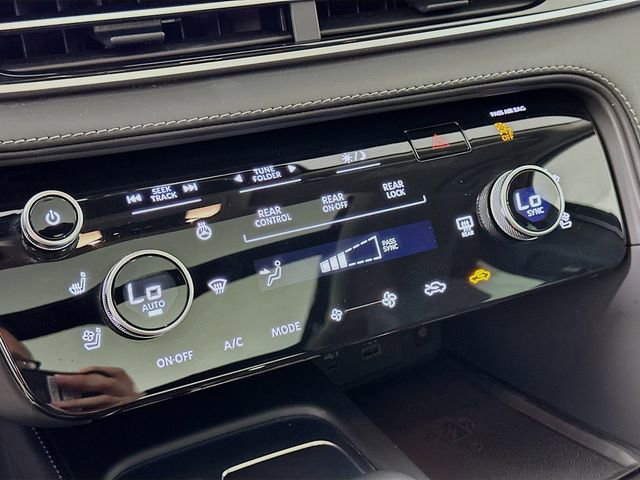 Used 2024 INFINITI QX60 Luxe w/ Cargo Package image 16