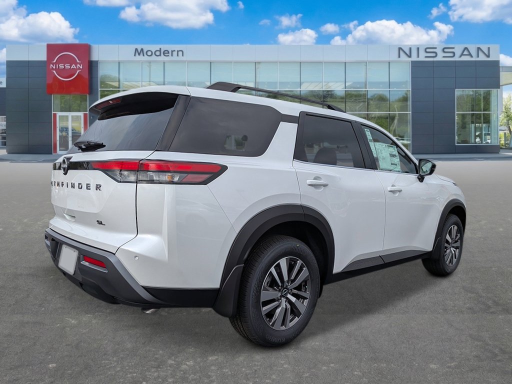 New 2026 Nissan Pathfinder SL FWD image 4