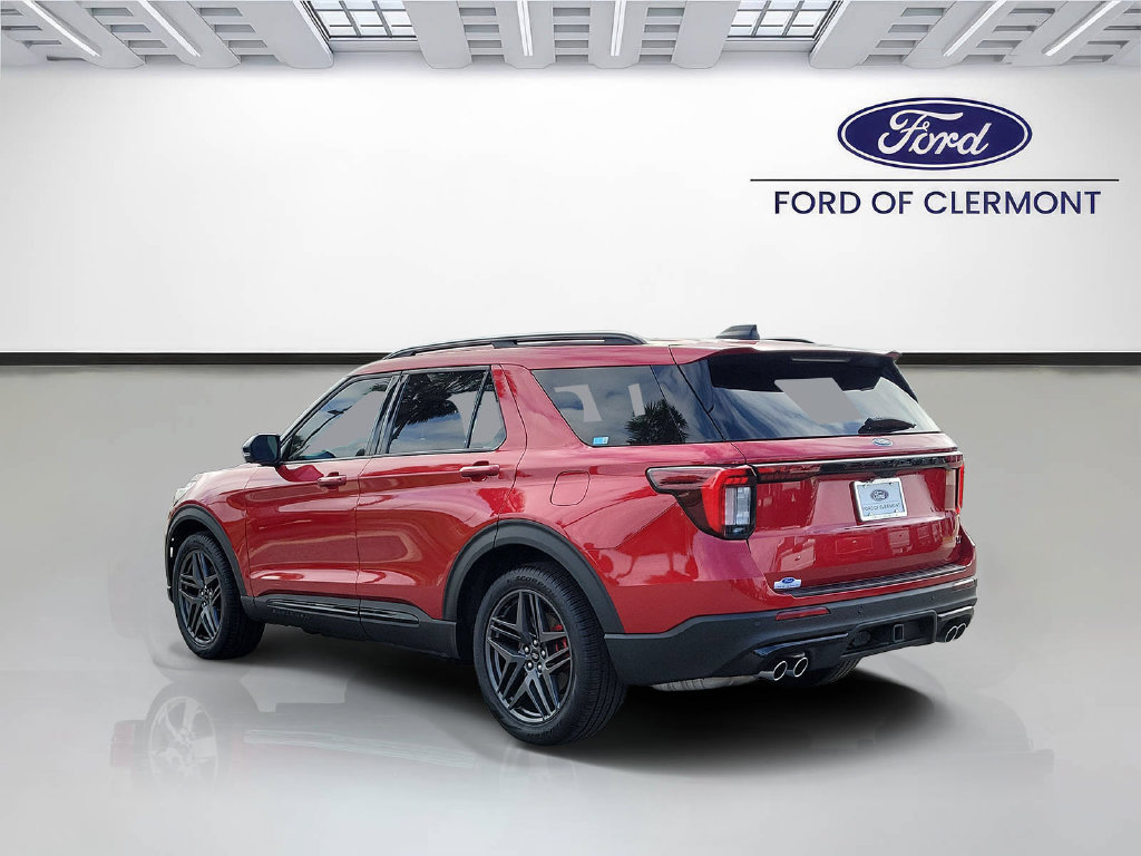 Used 2026 Ford Explorer ST RWD image 3