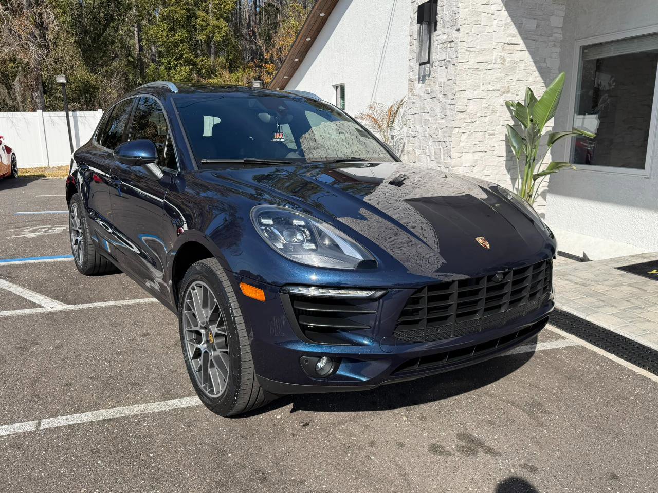 Used 2018 Porsche Macan S image 21
