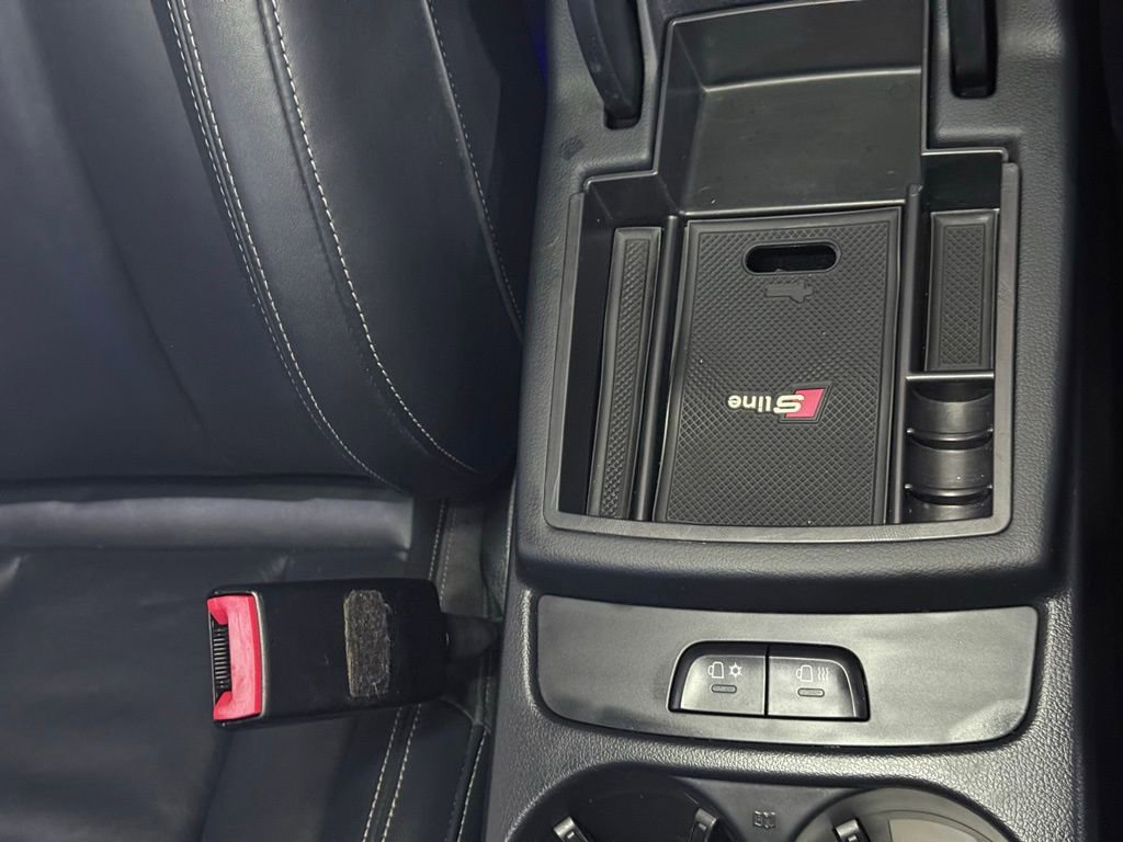 Used 2015 Audi SQ5 Prestige w/ Prestige Package image 32