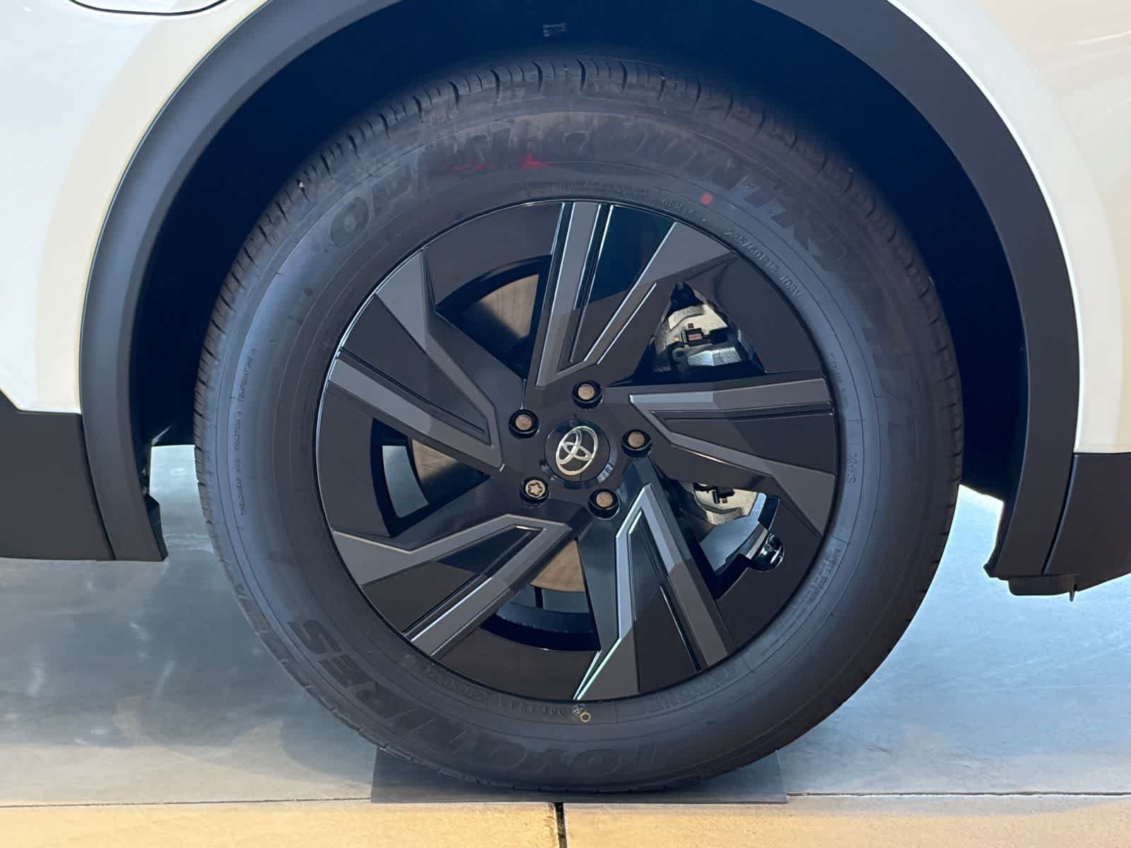 New 2026 Toyota C-HR w/ Cold Weather Package AWD/4WD image 9