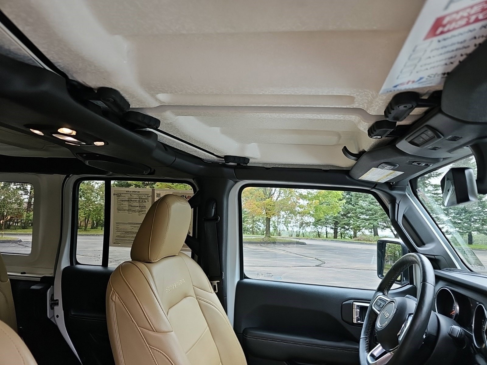 Used 2019 Jeep Wrangler Unlimited Sahara AWD/4WD image 12