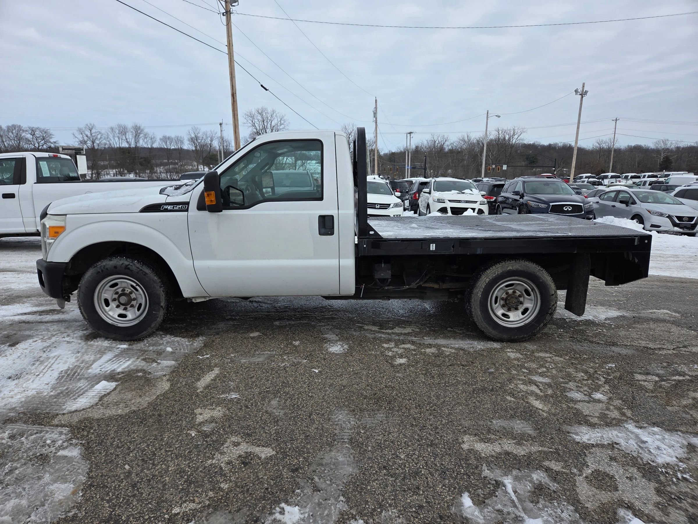Used 2011 Ford F350 XL w/ Camper Pkg