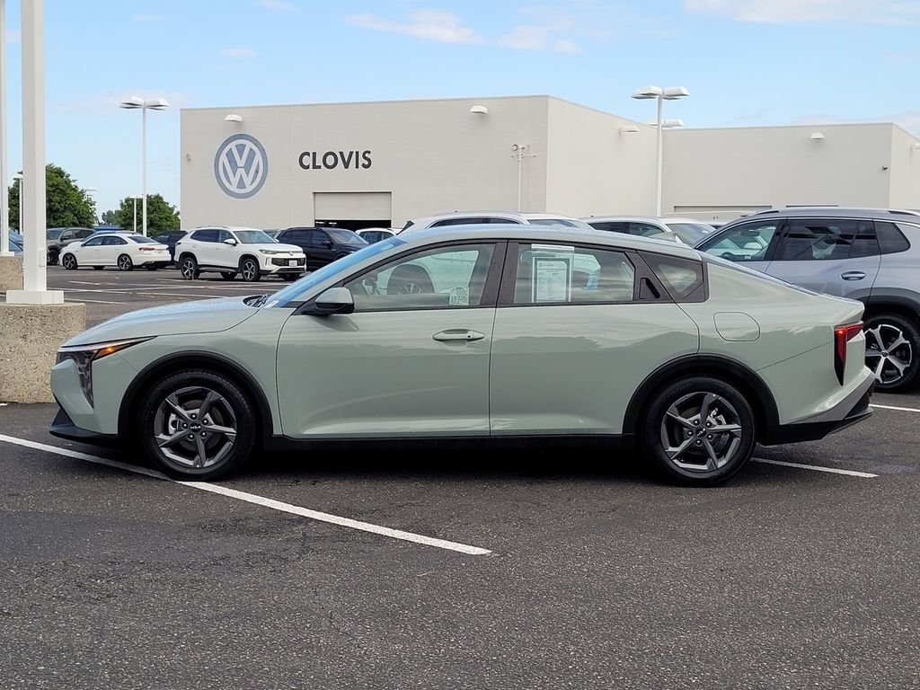 Used 2025 Kia K4 FWD image 9