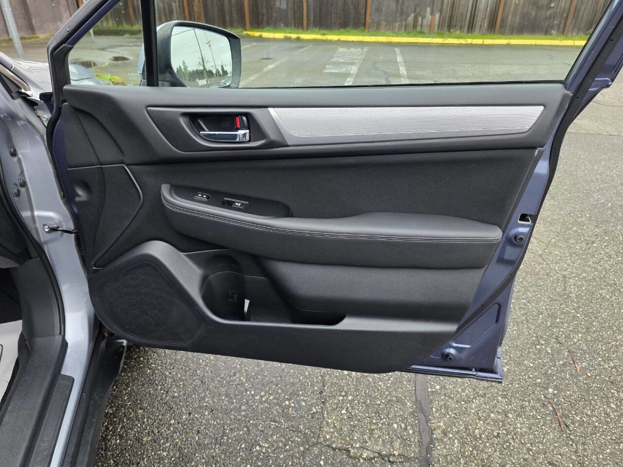 Used 2016 Subaru Outback 2.5i Premium image 47