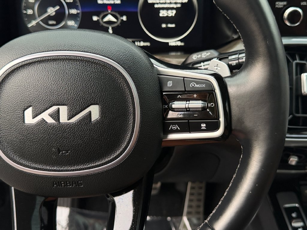 Certified 2023 Kia Sorento SX Prestige AWD/4WD image 19