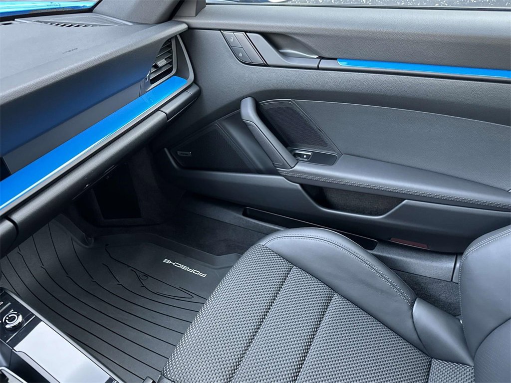 Used 2024 Porsche 911 Carrera T image 28