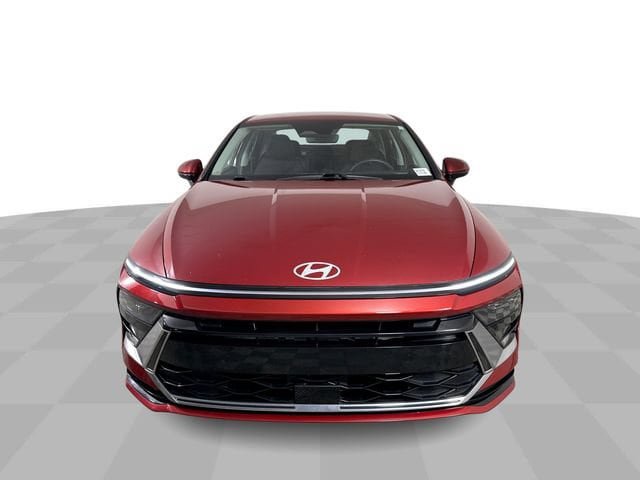 Used 2025 Hyundai Sonata SEL FWD image 3