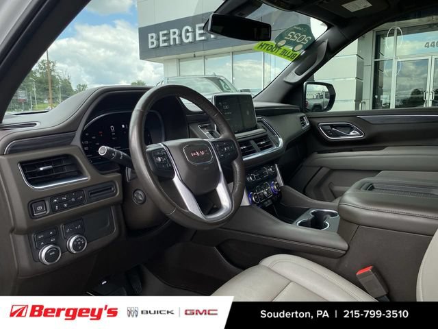 Certified 2022 GMC Yukon XL SLT w/ SLT Premium Package AWD/4WD image 12