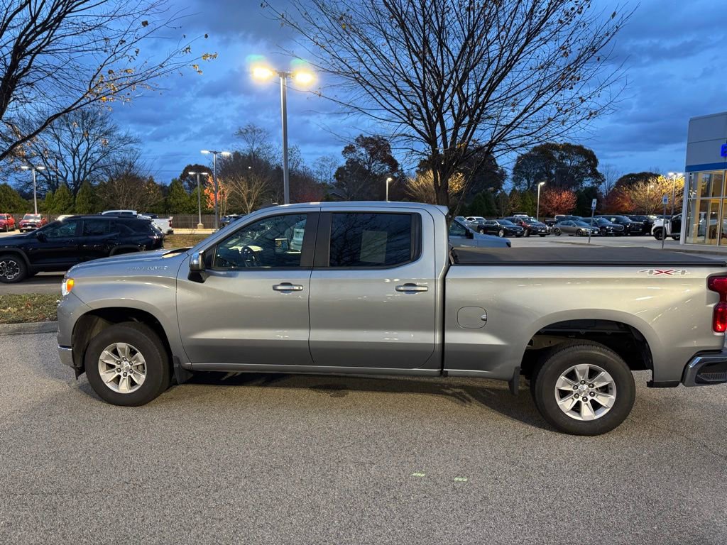 Used 2023 Chevrolet Silverado 1500 LT image 8