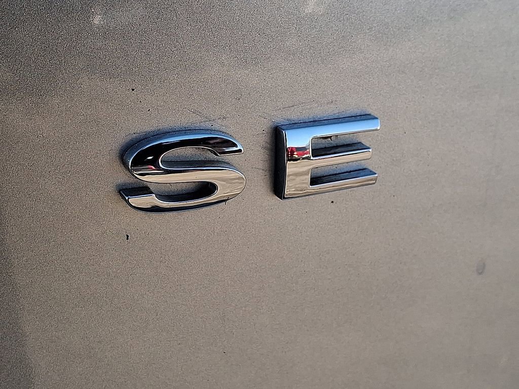 Used 2017 Ford Fiesta SE image 27