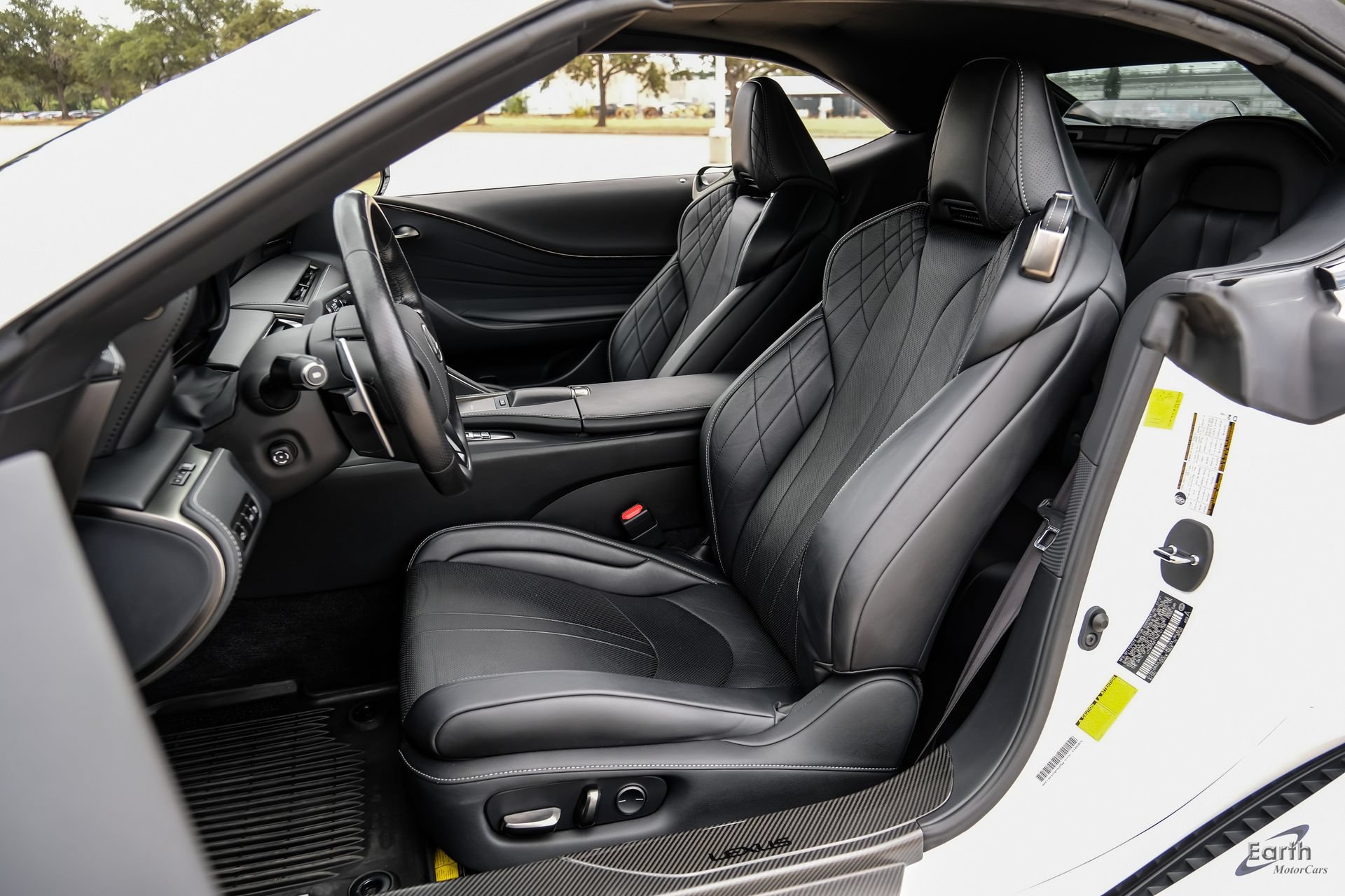 Used 2021 Lexus LC 500 Convertible w/ Touring Package RWD image 35