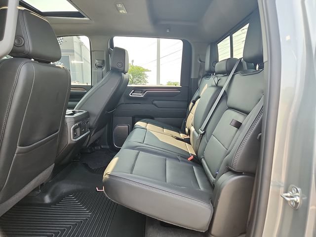 Used 2025 GMC Sierra 2500 Denali w/ Denali Reserve Package AWD/4WD image 10