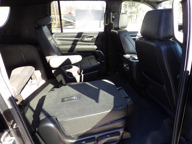 Certified 2022 GMC Yukon XL Denali w/ Denali Premium Package AWD/4WD image 27