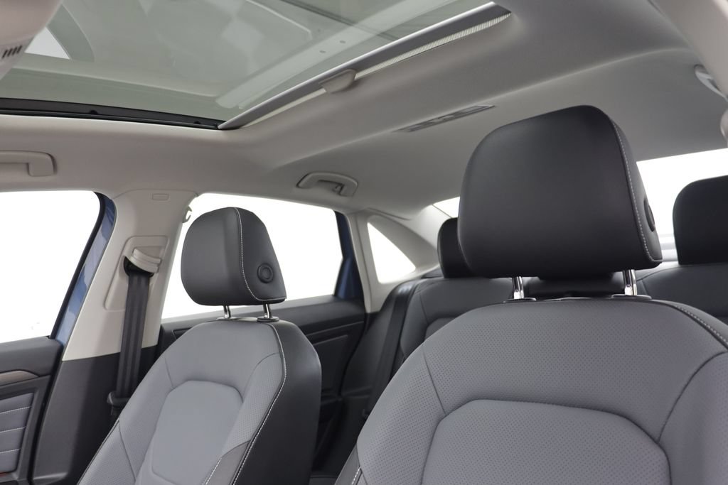 New 2026 Volkswagen Jetta SEL FWD image 14