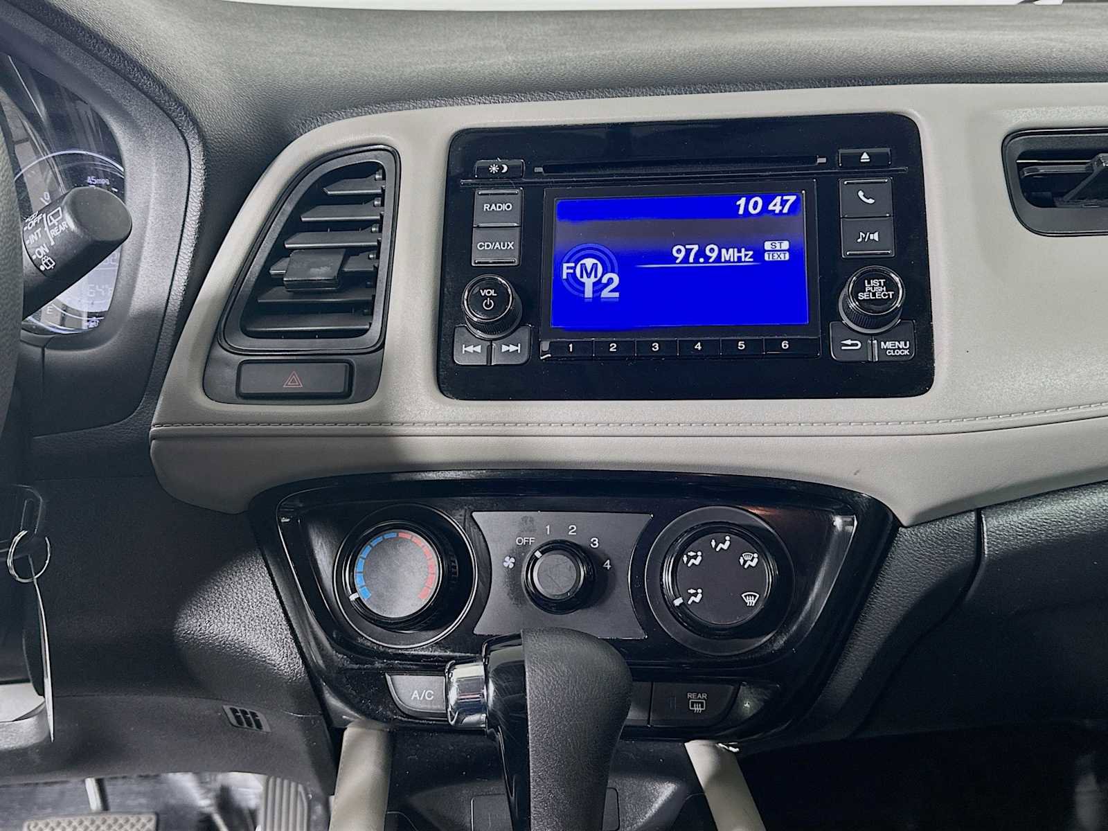 Used 2017 Honda HR-V LX image 13