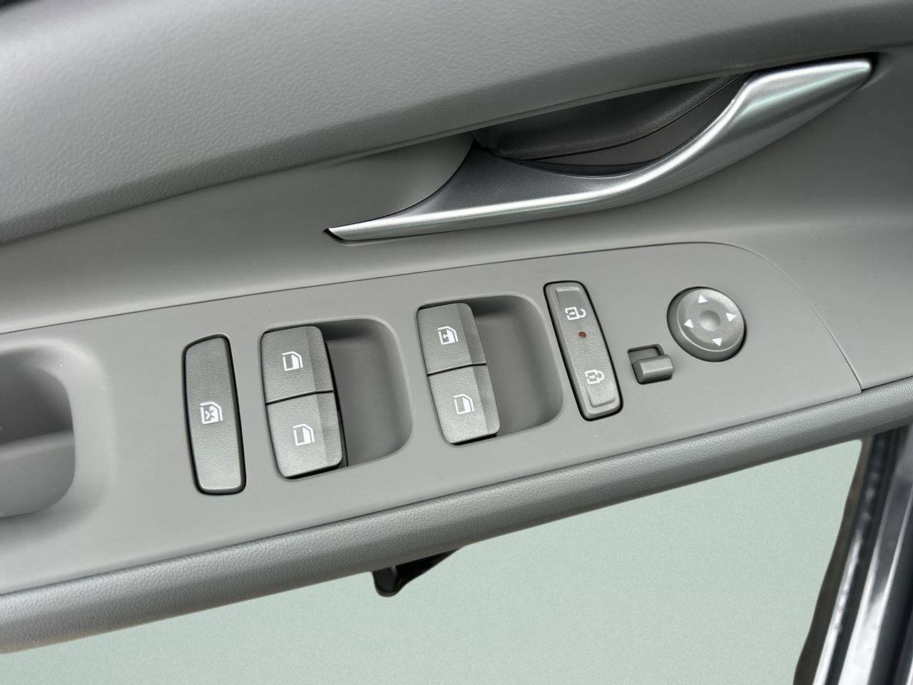 New 2026 Hyundai Elantra SEL Sport image 25