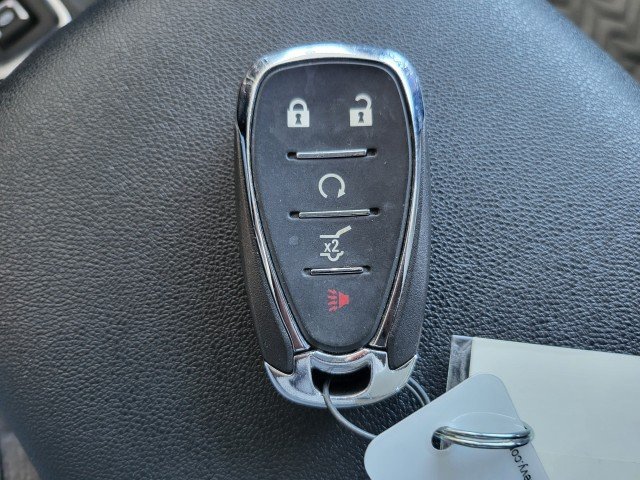Used 2024 Chevrolet Equinox LT FWD image 30