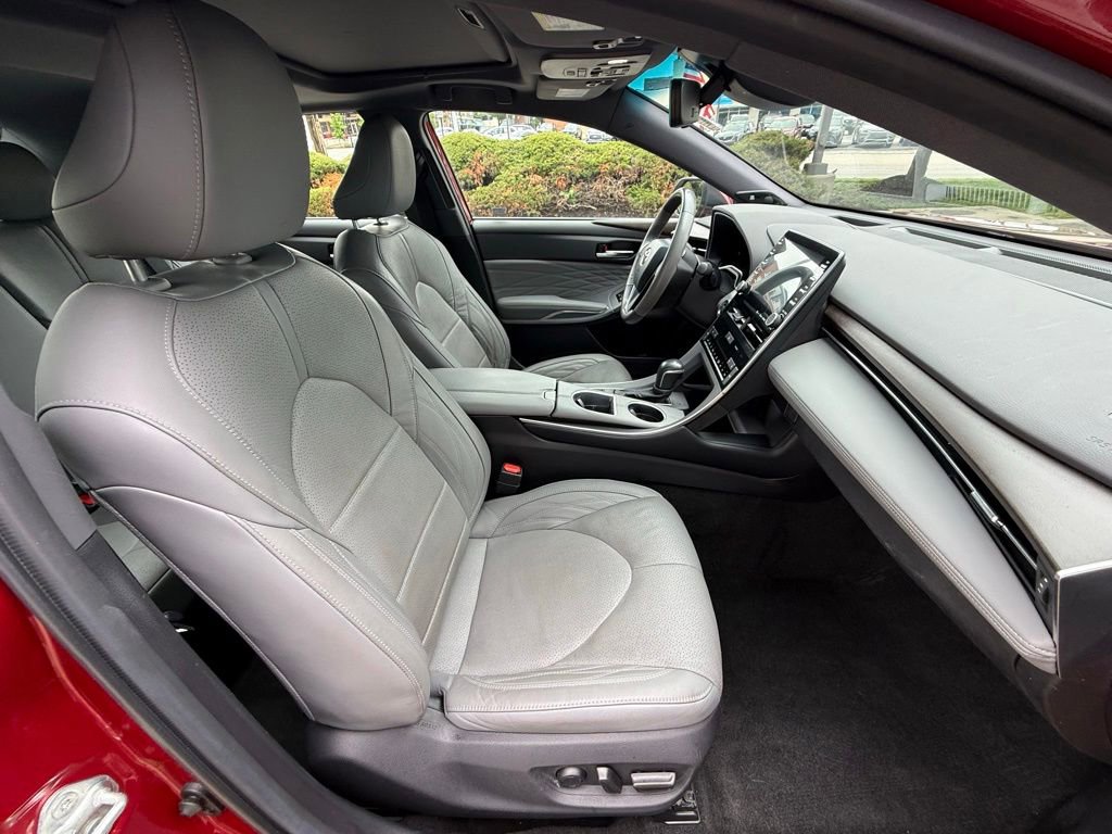 Used 2022 Toyota Avalon Limited w/ Advanced Safety Package FWD image 41