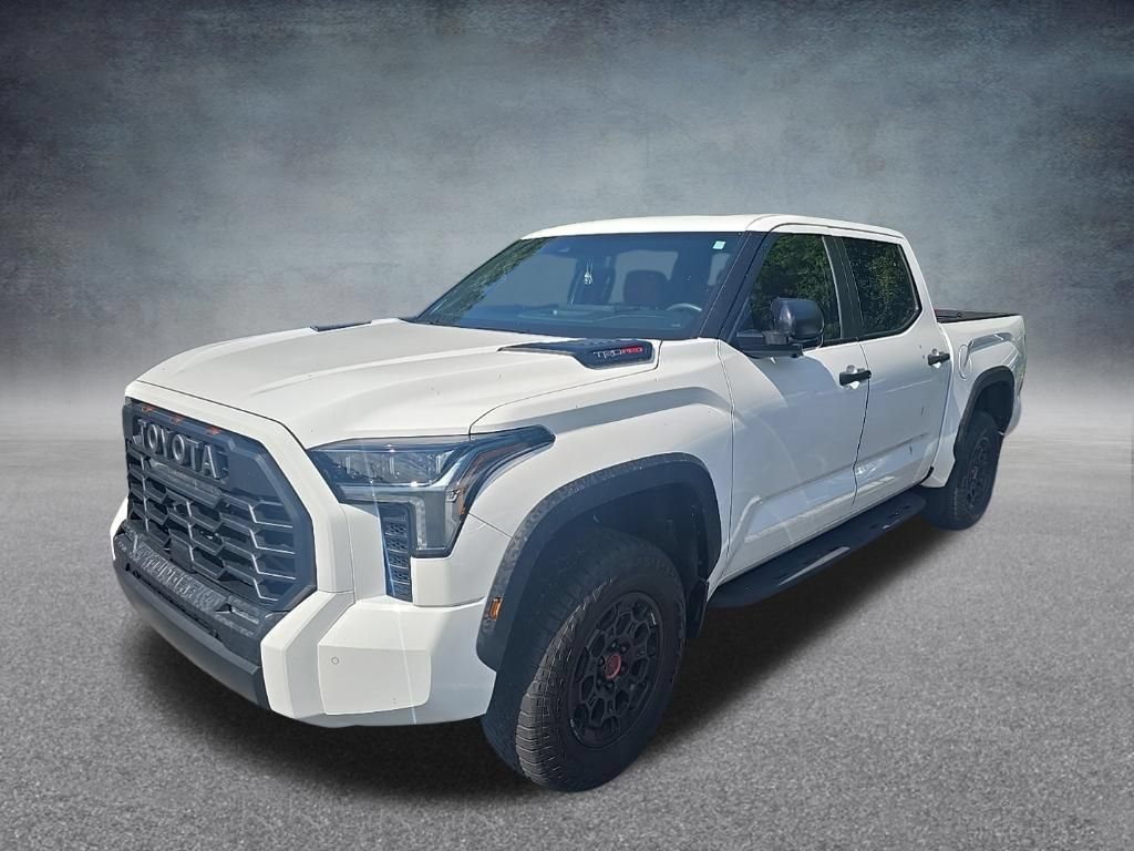 Used 2025 Toyota Tundra TRD Pro AWD/4WD image 4