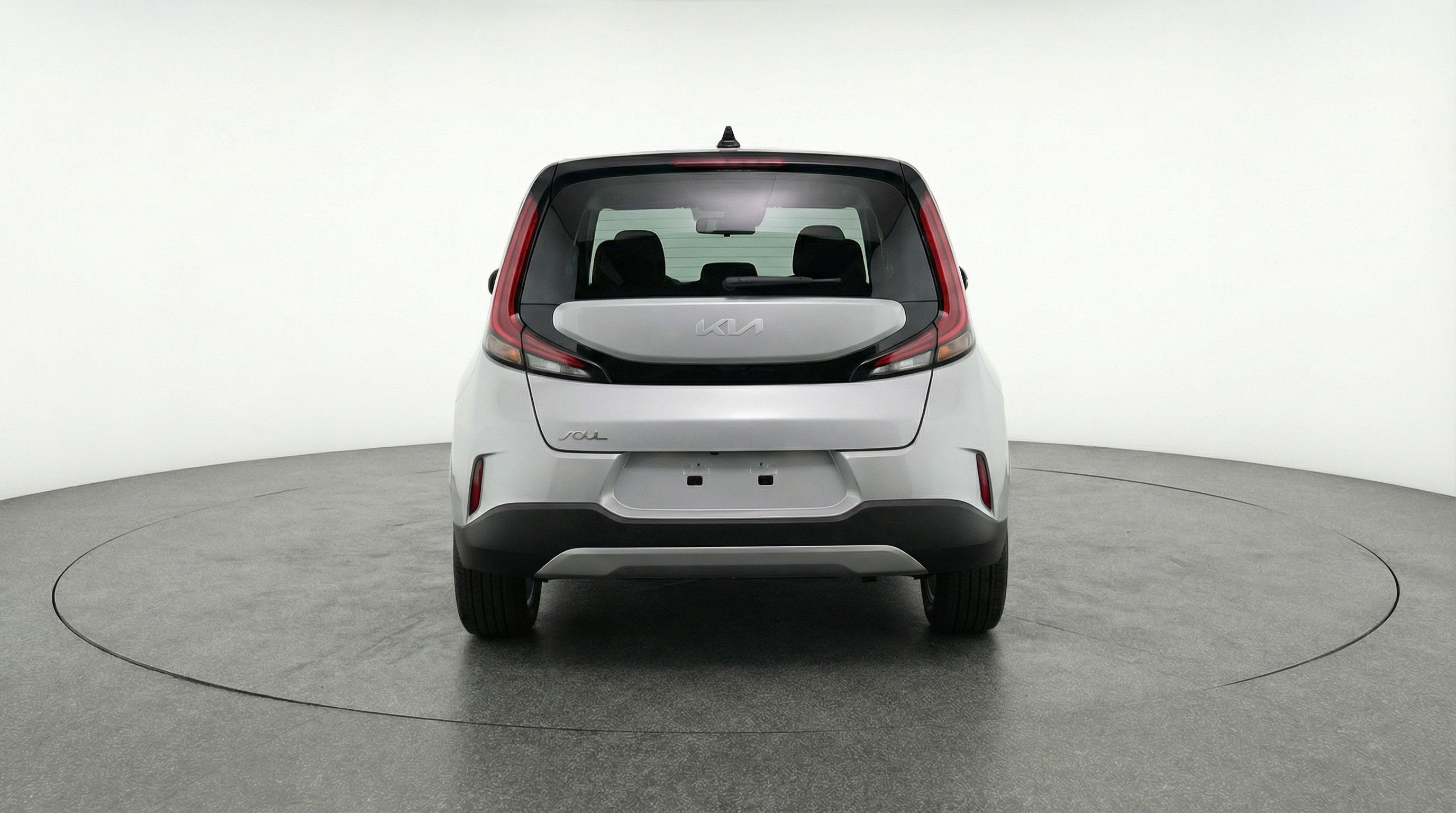 Used 2025 Kia Soul LX w/ LX Technology Package FWD image 7