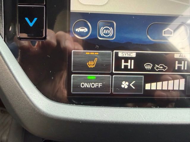 Used 2025 Subaru Forester Premium image 37