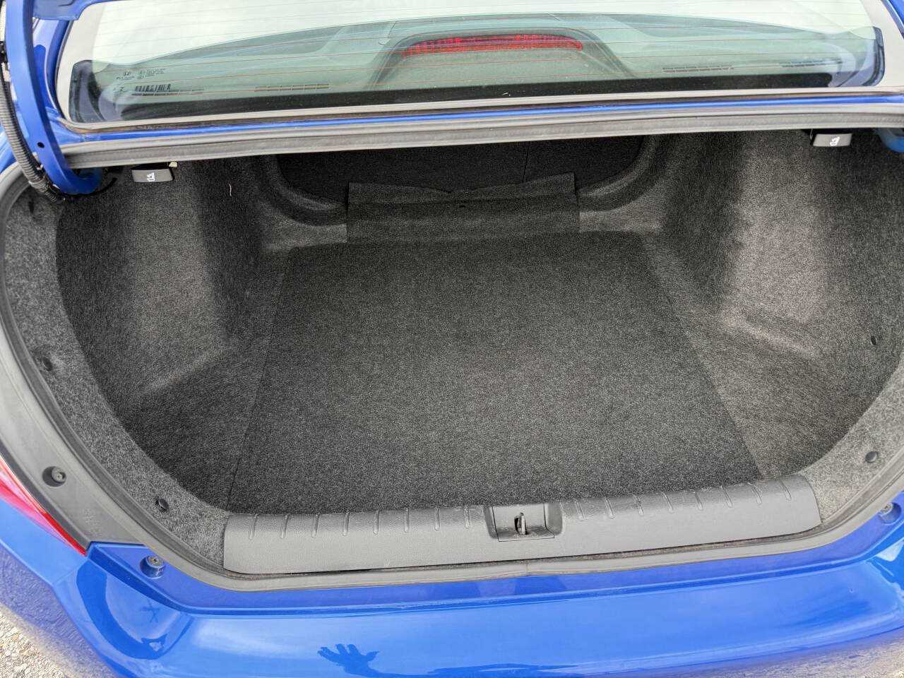 Used 2016 Honda Civic Touring image 17