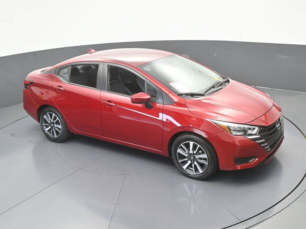 Used 2025 Nissan Versa SV image 48