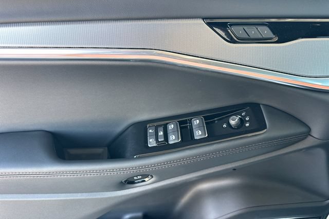 New 2025 Jeep Wagoneer S Launch Edition AWD/4WD image 14