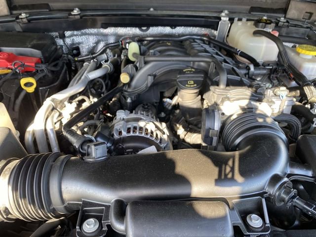 Used 2024 Jeep Wrangler Unlimited Sport AWD/4WD image 31