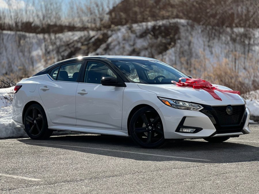 Used 2022 Nissan Sentra SR w/ Midnight Edition image 1